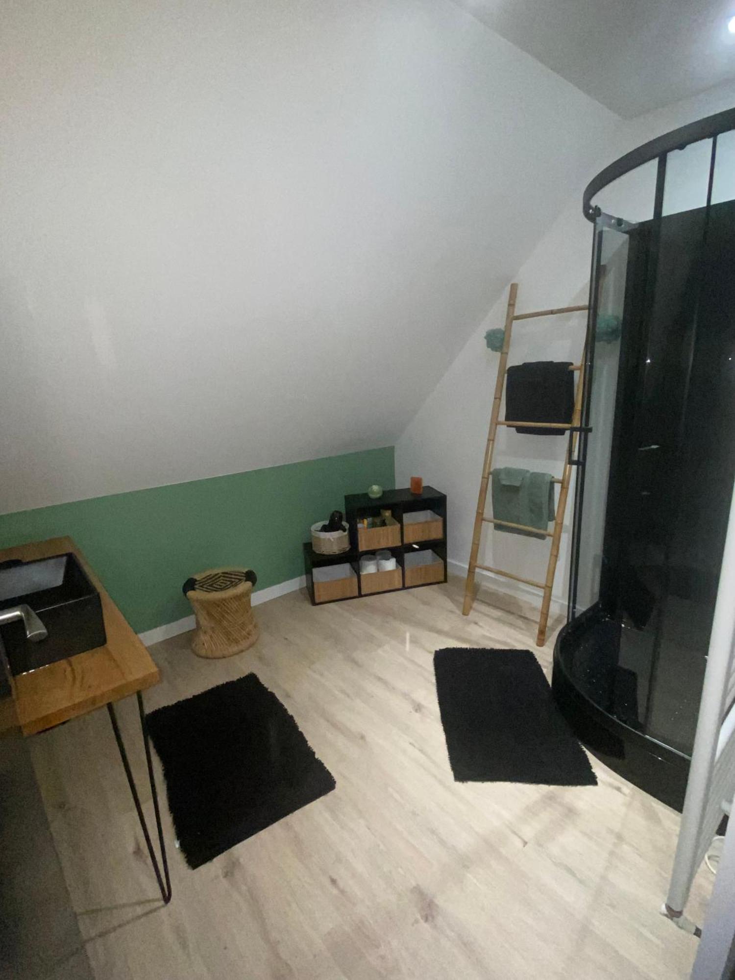 Les 3 Chambres De Christelle & Gilbert Margon  Exterior photo